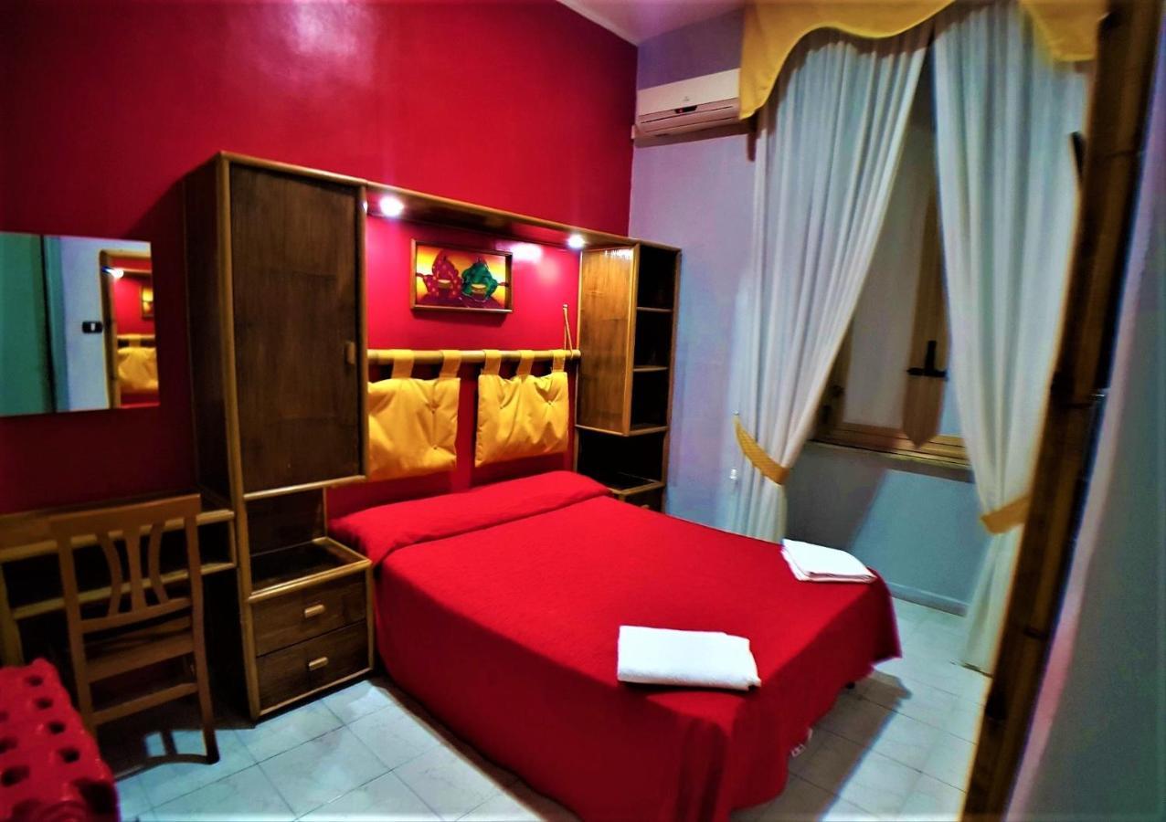 Hotel Ginevra Napoli Esterno foto
