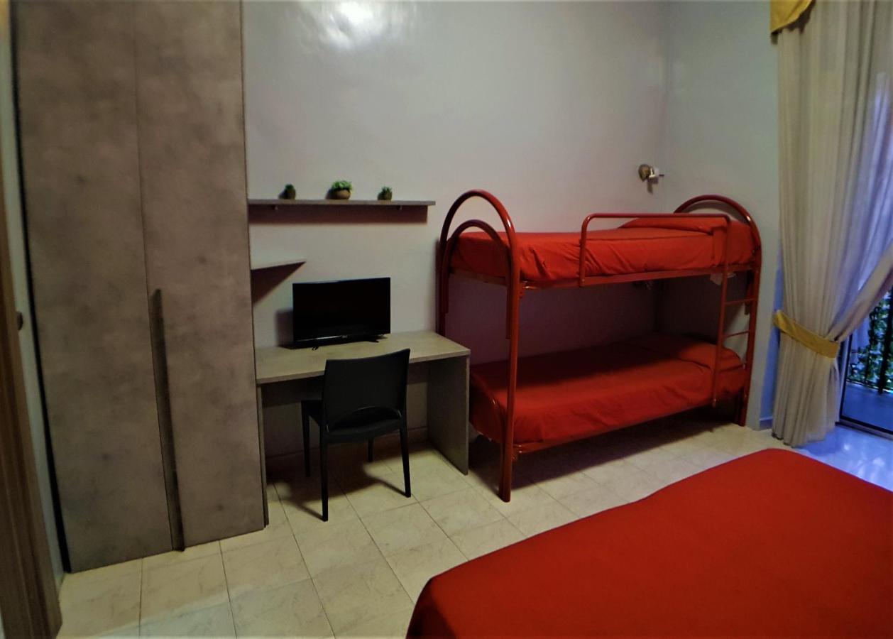 Hotel Ginevra Napoli Esterno foto