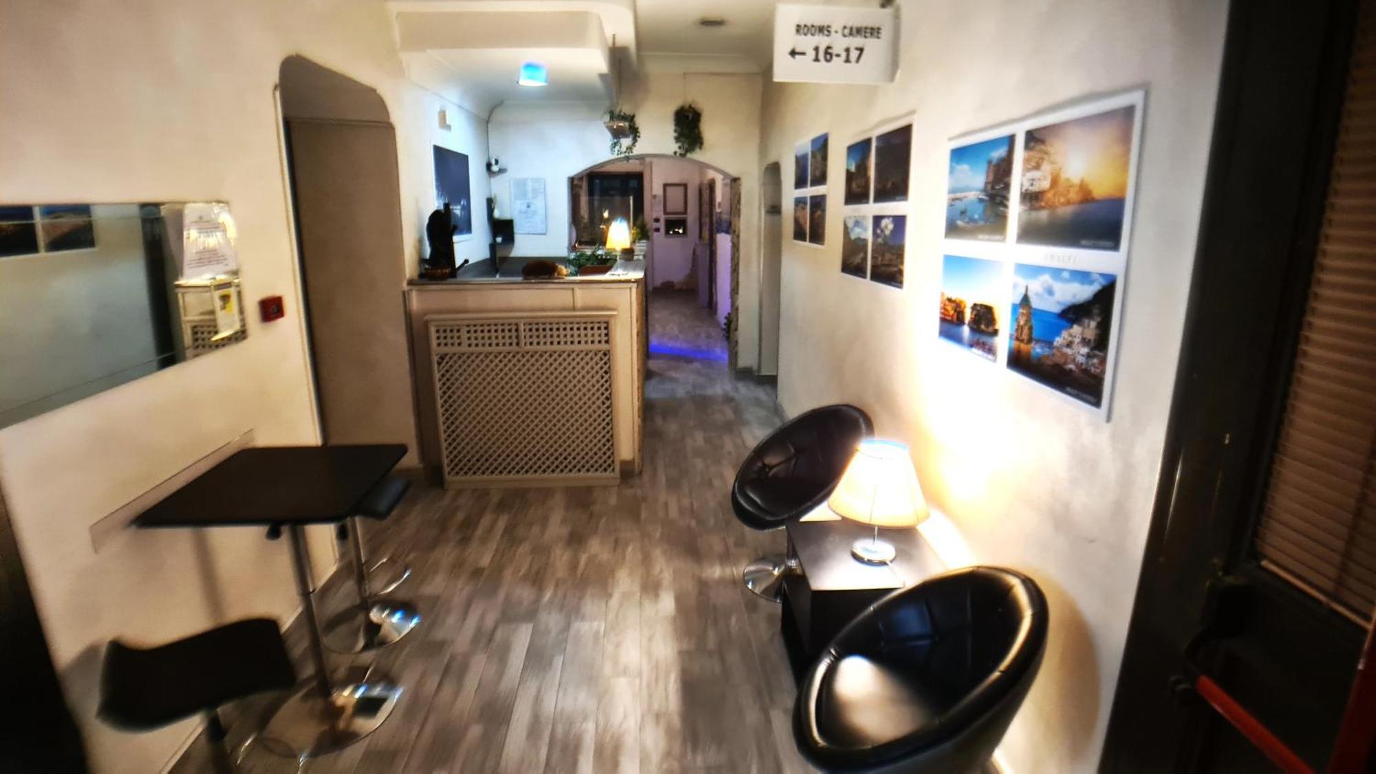 Hotel Ginevra Napoli Esterno foto