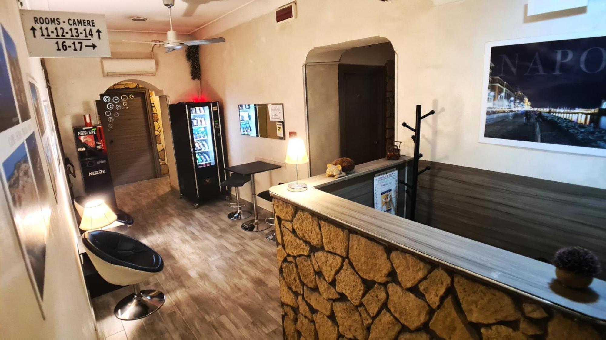 Hotel Ginevra Napoli Esterno foto