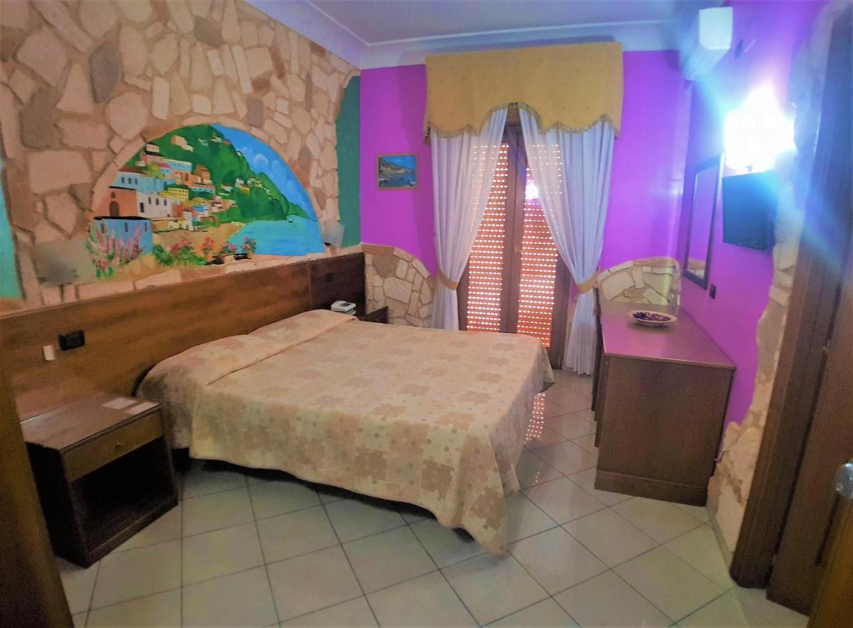 Hotel Ginevra Napoli Esterno foto